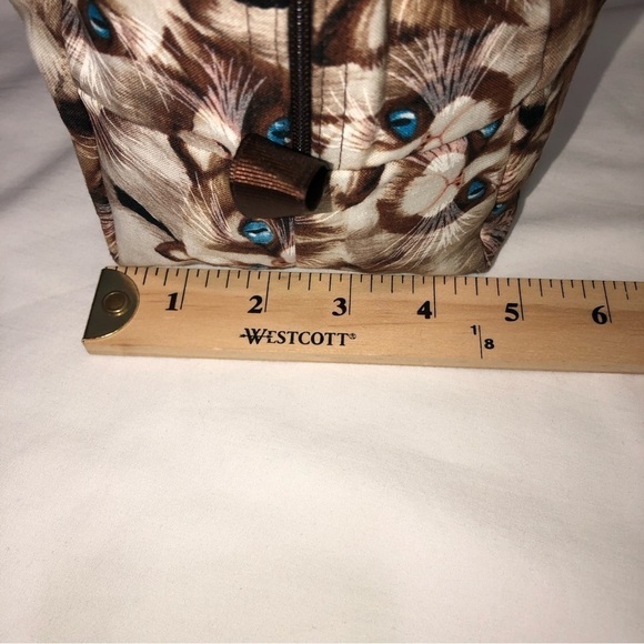 Grumpy Blue Eyed Cat Toiletries Makeup Bag Hand Crafted Brown - Picture 6 of 8